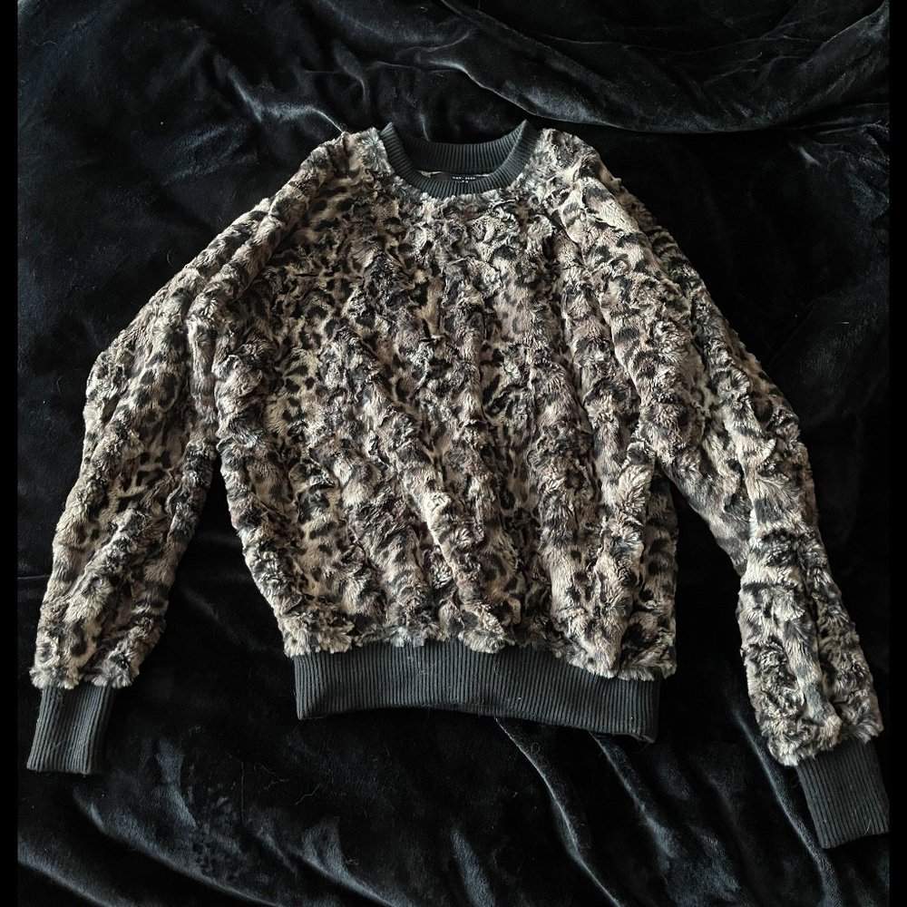 LEOPARD FUR SWEATSHIRT